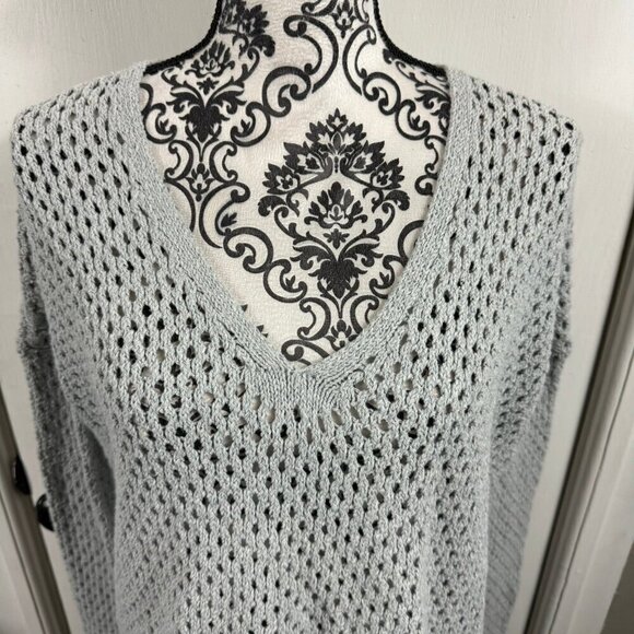 Theory gray chunky knit v-neck sweater fall winter casual. - Picture 2 of 8